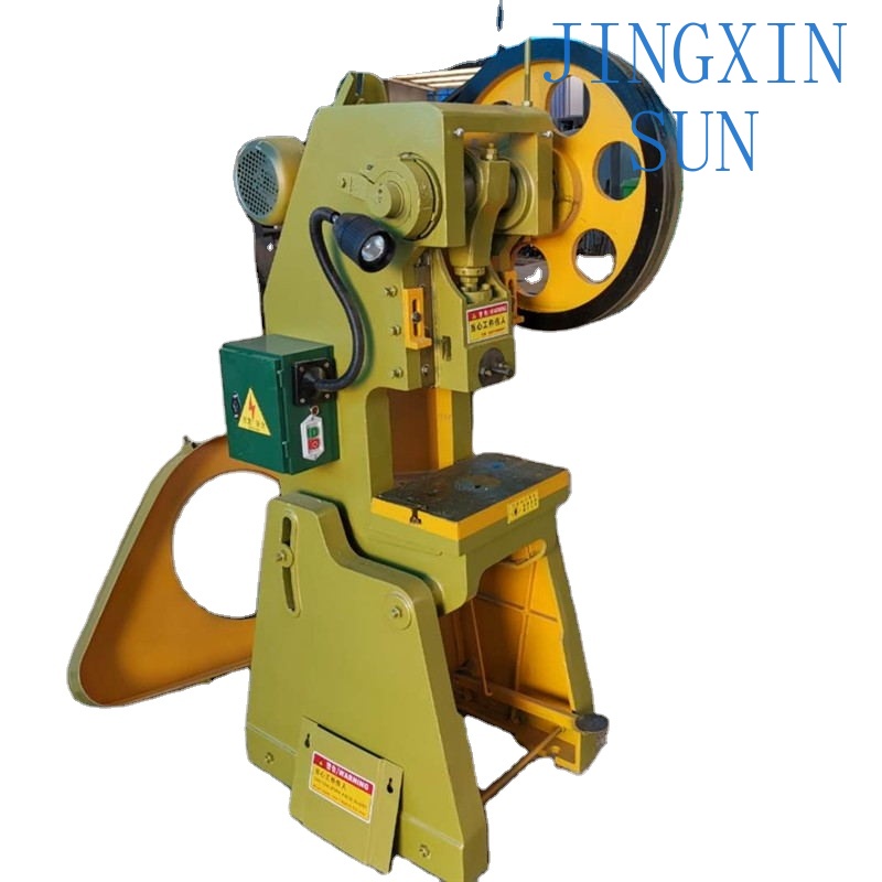 آلة تخريم صغيرة للصفائح المعدن - مراجعة Tools For Fabrication Workshop وسعره